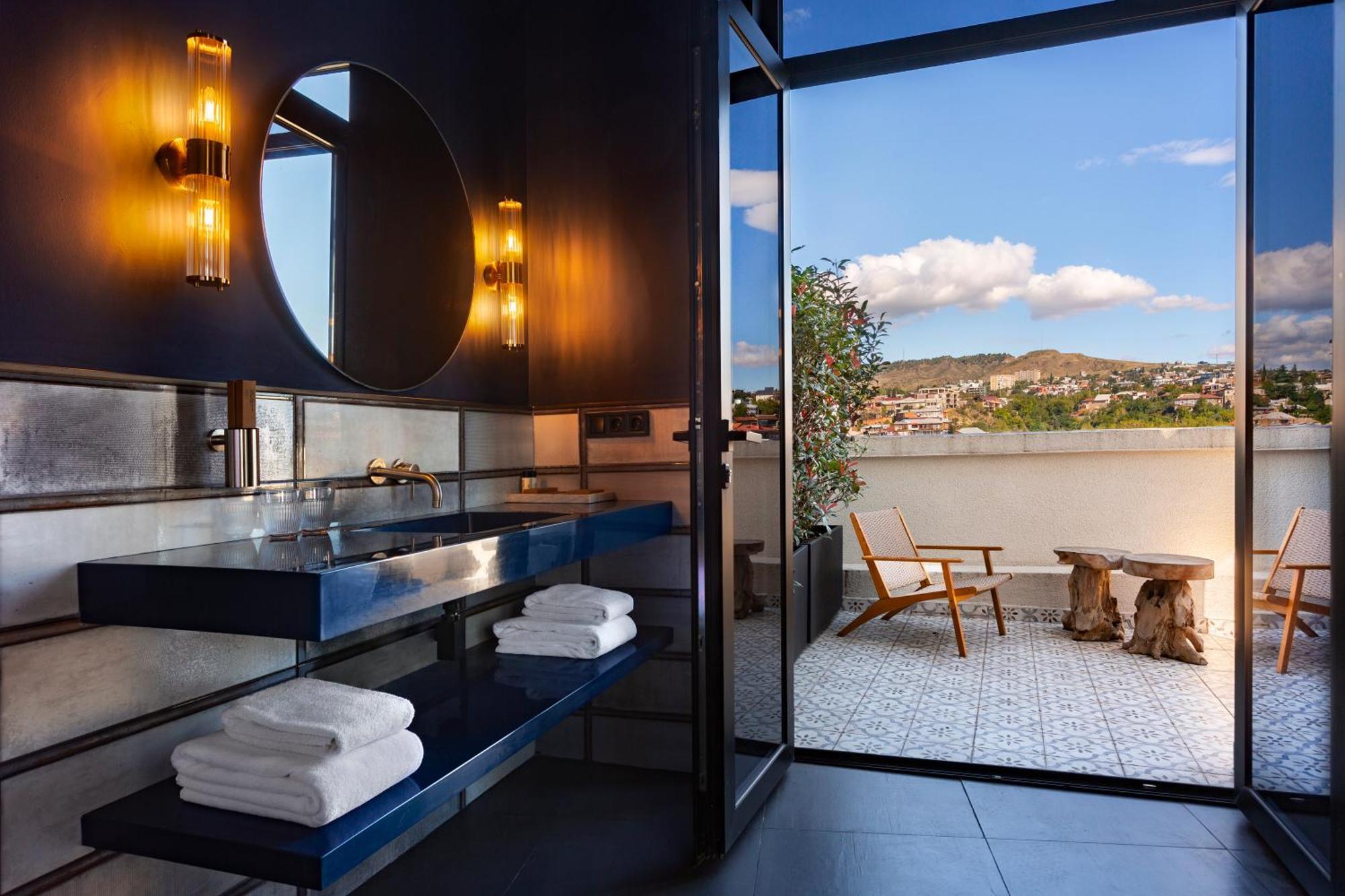 Zorba&Bond Boutique Hotel Tiflis Dış mekan fotoğraf