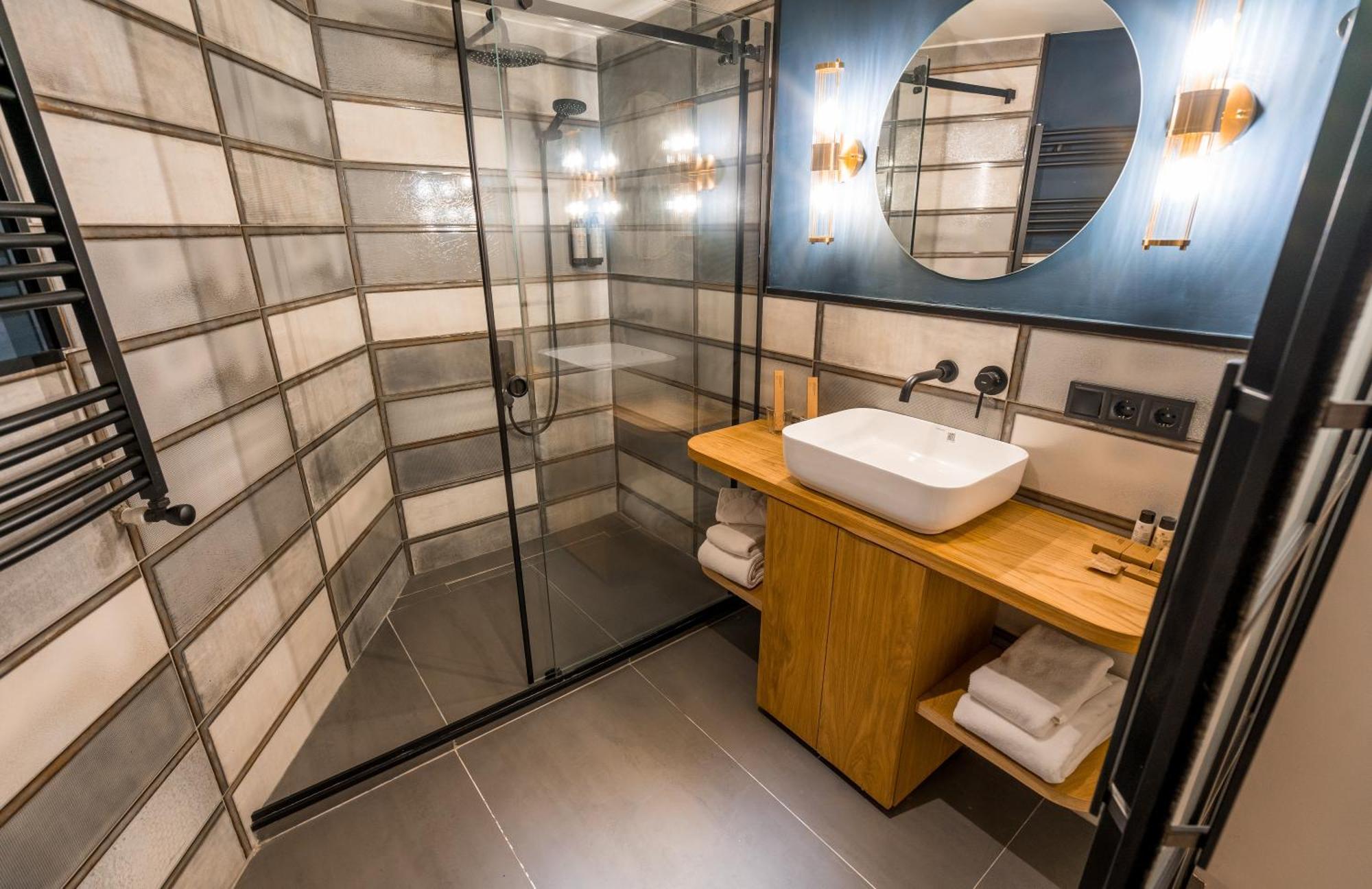 Zorba&Bond Boutique Hotel Tiflis Dış mekan fotoğraf